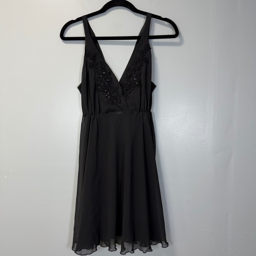 Linea Donatella Black Embroidered Sequin Nightigown Chemise Feminine  Large‎